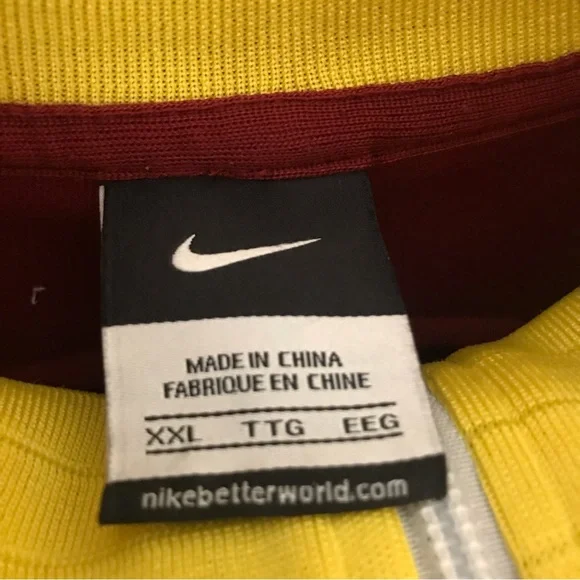 Nike Barcelona Burgundy Track Full Zip Jacket - Picture 2 of 8